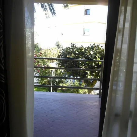 Apartamento Cerca Paseo Maritimo Apartment